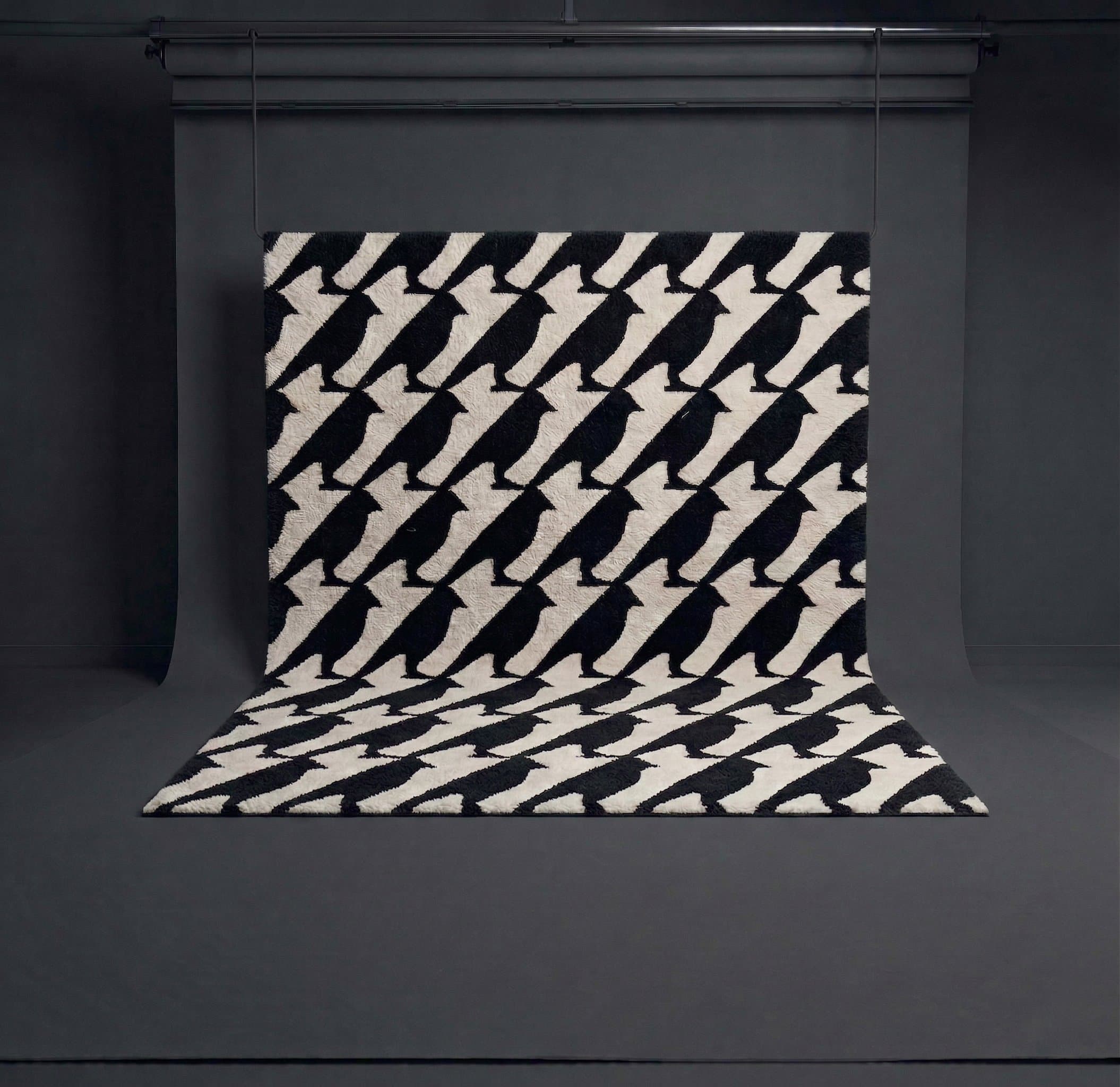 Raventooth Rug, full view